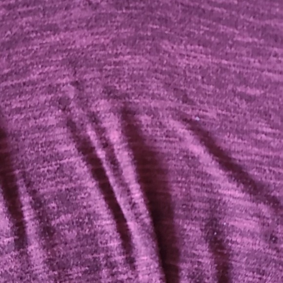 Old Navy Basic V-neck Sweater - Picture 2 of 4